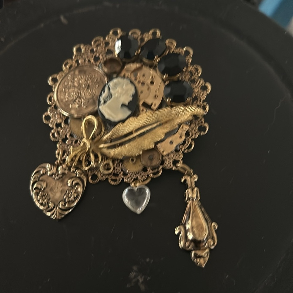 Vintage Steampunk Artisan Brooch - Picture 3 of 5